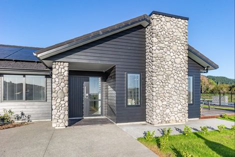 Photo of property in 63 Ohau Gravels Way, Ohau, Levin, 5570