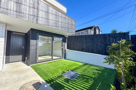 Photo of property in 1/9 Utting Street, Birkdale, Auckland, 0626