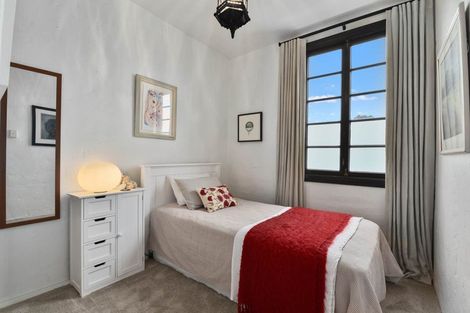 Photo of property in 2/25a Lake Road, Devonport, Auckland, 0624