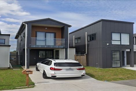 Photo of property in 12 Taiaha Street, Papakura, 2110