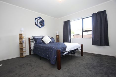Photo of property in 1/6 Hatherley Place, Clendon Park, Auckland, 2103
