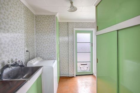 Photo of property in 29 Wesley Street, South Dunedin, Dunedin, 9012