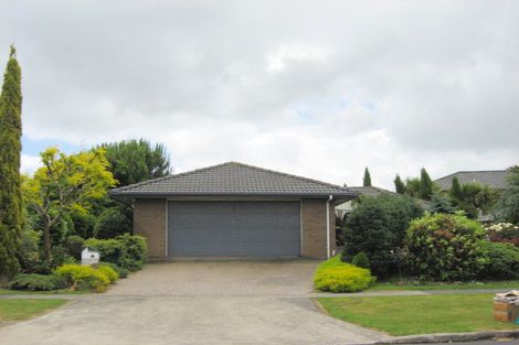 Photo of property in 27 Longford Park Drive, Takanini, 2112
