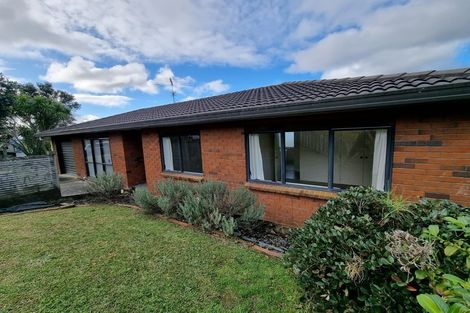 Photo of property in 6 Tern Place, Unsworth Heights, Auckland, 0632