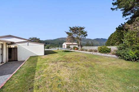 Photo of property in 20b Kaitoke Loop, Kaitoke, Upper Hutt, 5018