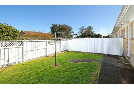 Photo of property in 1/19 Russell Road, Manurewa, Auckland, 2102