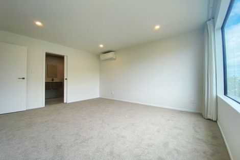 Photo of property in 3/46 View Road, Henderson, Auckland, 0612