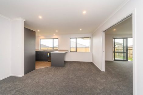 Photo of property in 13 Varsity Heights, Fitzherbert, Palmerston North, 4410