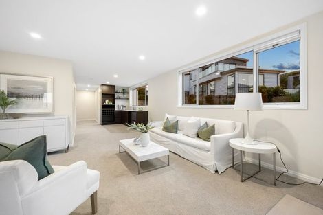 Photo of property in 7 Bounty Road, Long Bay, Auckland, 0630