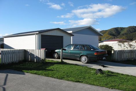 Photo of property in 14 Honey Street, Wainuiomata, Lower Hutt, 5014