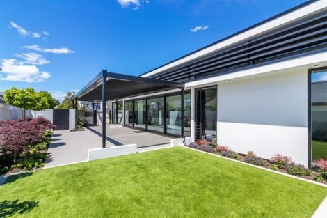 Photo of property in 31 Waiwetu Street, Fendalton, Christchurch, 8052