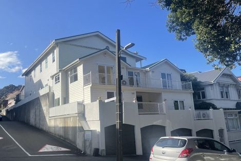 Photo of property in 18d Hill Street, Thorndon, Wellington, 6011