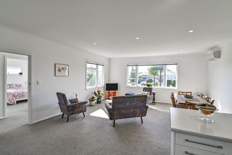 Photo of property in 420 Southland Place, Raureka, Hastings, 4120