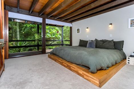 Photo of property in 24 Channel View Road, Campbells Bay, Auckland, 0630