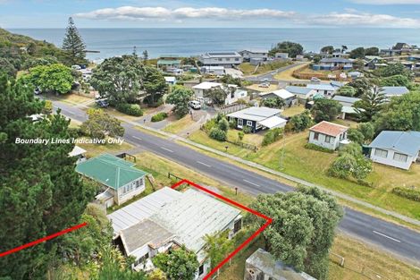 Photo of property in 193 Maunsell Road, Port Waikato, Tuakau, 2695