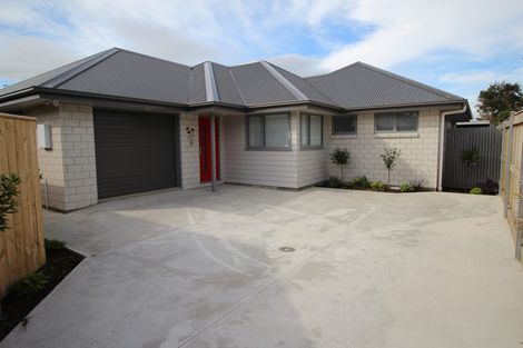 Photo of property in 52a Weston Avenue, Roslyn, Palmerston North, 4414