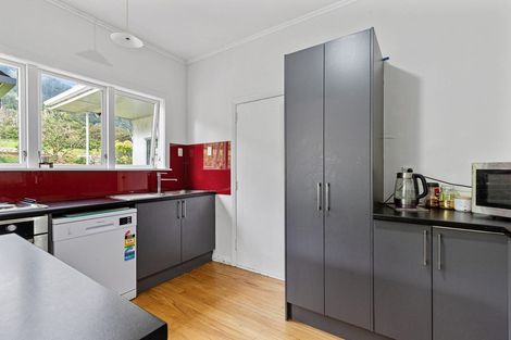 Photo of property in 27 Gilchrist Street, Te Aroha, 3320