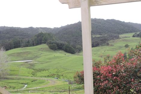 Photo of property in 316 Mountain Road, Maungaturoto, 0587