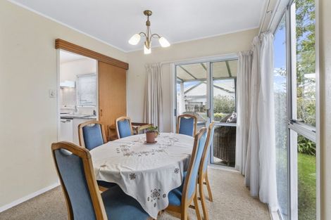 Photo of property in 1 Denver Avenue, Sunnyvale, Auckland, 0612