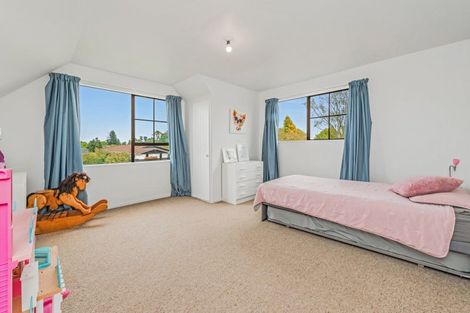 Photo of property in 12 Torlesse Crescent, Darfield, 7510