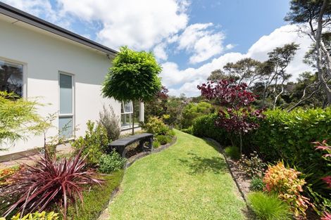 Photo of property in 8 Skippers Close, Haruru, 0204