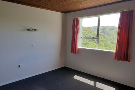 Photo of property in 3/4 Narbada Crescent, Khandallah, Wellington, 6035