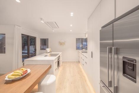 Photo of property in 266 Major Hornbrook Road, Mount Pleasant, Christchurch, 8081