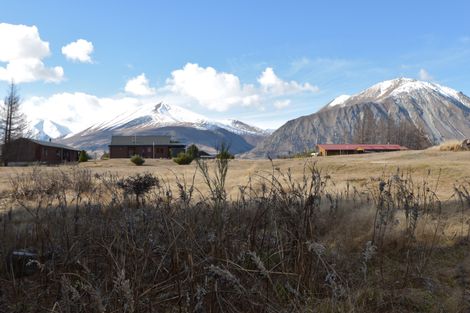 Photo of property in 37 Ohau Drive, Lake Ohau, Twizel, 9412