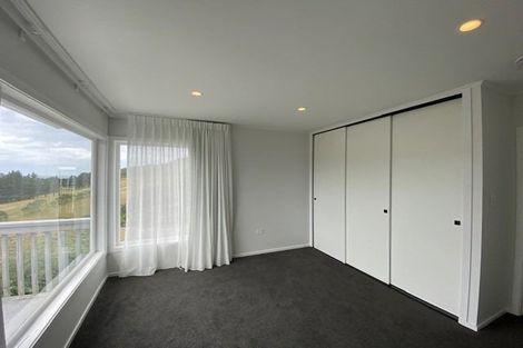 Photo of property in 25 Breton Grove, Kingston, Wellington, 6021