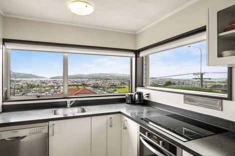 Photo of property in 62 Easther Crescent, Kew, Dunedin, 9012