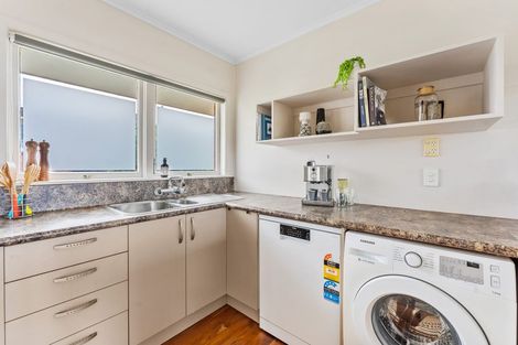 Photo of property in 4/60 Church Street, Northcote Point, Auckland, 0627
