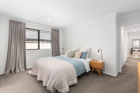 Photo of property in 6 Martingale Drive, Whitby, Porirua, 5024