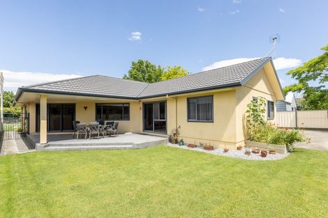 Photo of property in 17 Napier Street, Jervoistown, Napier, 4112