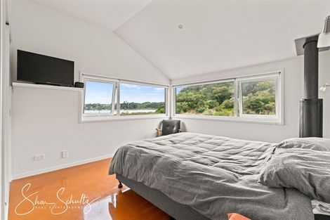 Photo of property in 1122 Whakapirau Road, Whakapirau, Maungaturoto, 0583