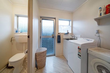 Photo of property in 1/10 Nursery Place, Westown, New Plymouth, 4310