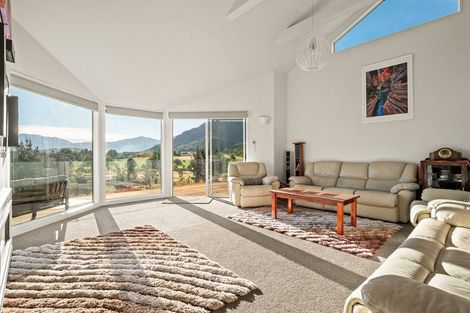 Photo of property in 13 Shaw Street, Arrowtown, 9302