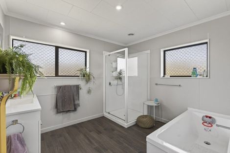 Photo of property in 18 Jade Place, Bell Block, New Plymouth, 4312
