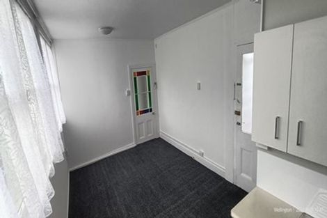 Photo of property in 1/50 Clyde Street, Island Bay, Wellington, 6023