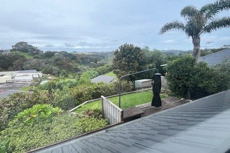 Photo of property in 62 Somerville Road, Shelly Park, Auckland, 2014