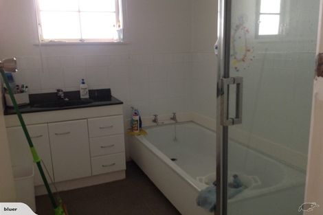 Photo of property in 67 Te Atatu Road, Te Atatu South, Auckland, 0610