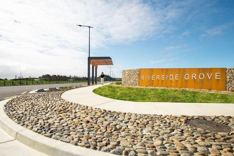 Photo of property in 13 Tauroa Road, Havelock North, 4130