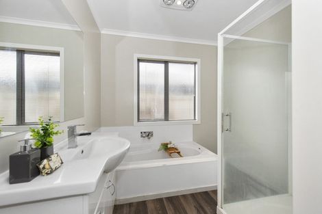 Photo of property in 44a Heath Street, St Andrews, Hamilton, 3200