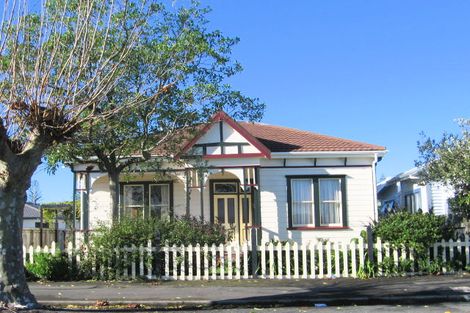 Photo of property in 147 Nelson Crescent, Napier South, Napier, 4110