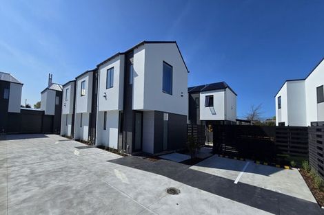 Photo of property in 9/43 New Brighton Road, Shirley, Christchurch, 8061