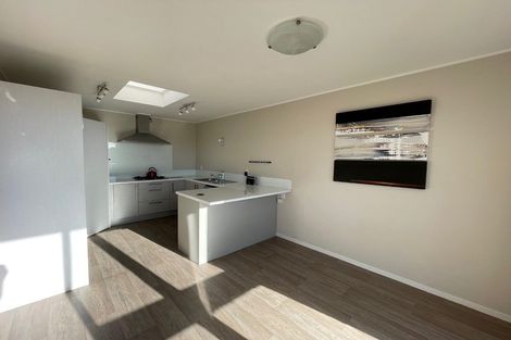 Photo of property in 1/40 Walpole Avenue, Hillpark, Auckland, 2102