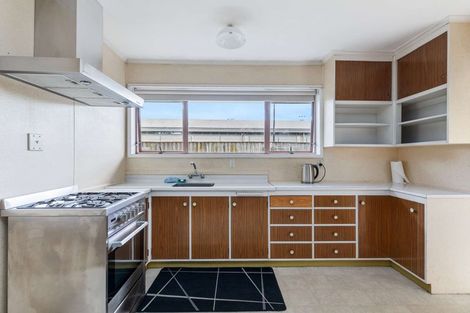 Photo of property in 2/28 Oakland Avenue, Papatoetoe, Auckland, 2025