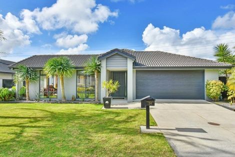 Photo of property in 24 Silkwood Crescent, Karaka, Papakura, 2113