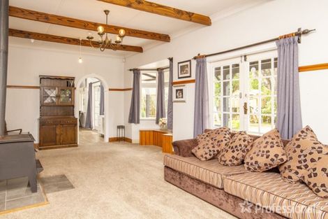 Photo of property in 12 Wallace Street, Featherston, 5710