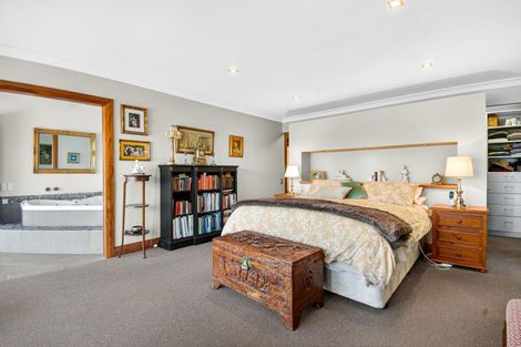 Photo of property in 8 Prospect Street, Russell, 0202