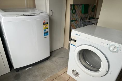 Photo of property in 25 Baltersan Drive, Flat Bush, Auckland, 2016